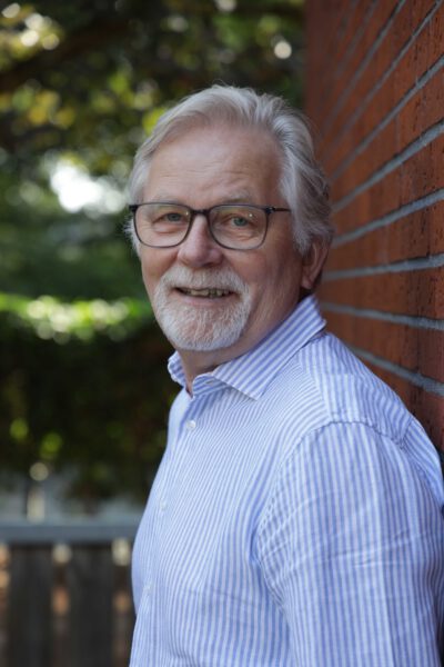 Bernhard Schmidt